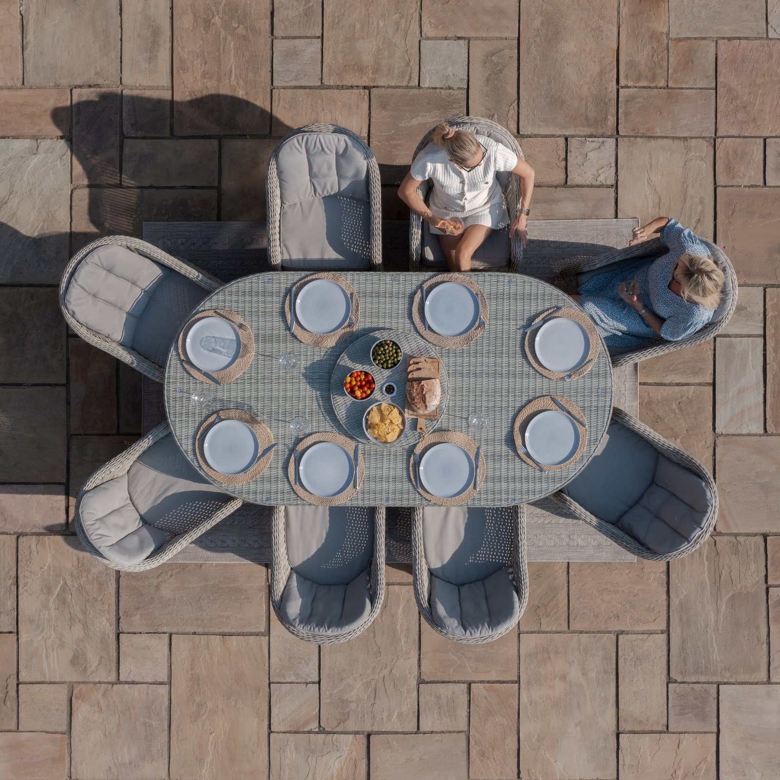 Oxford 8 Seat Oval Dining Set - Image 4