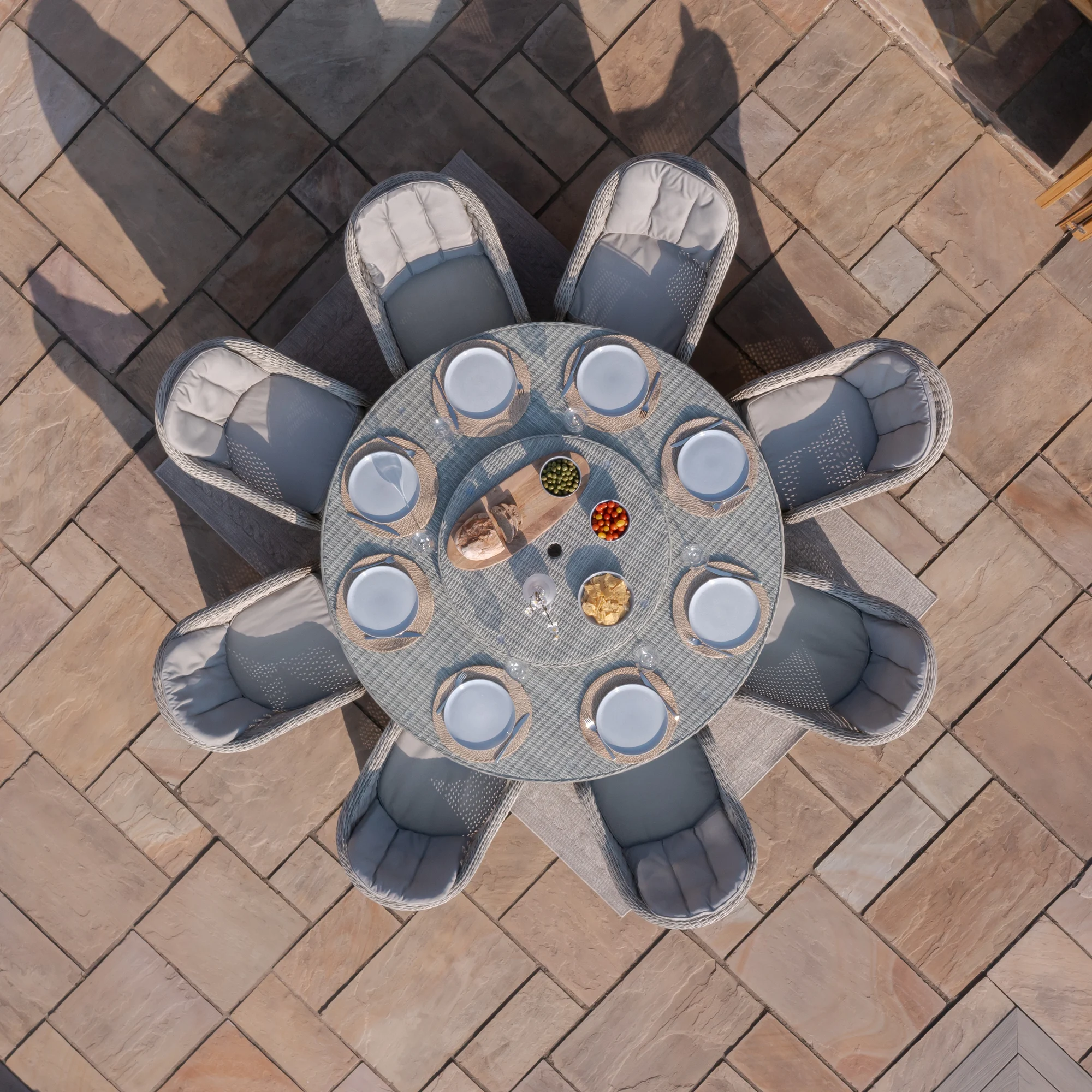 Oxford 8 Seat Round Dining Set - Image 5